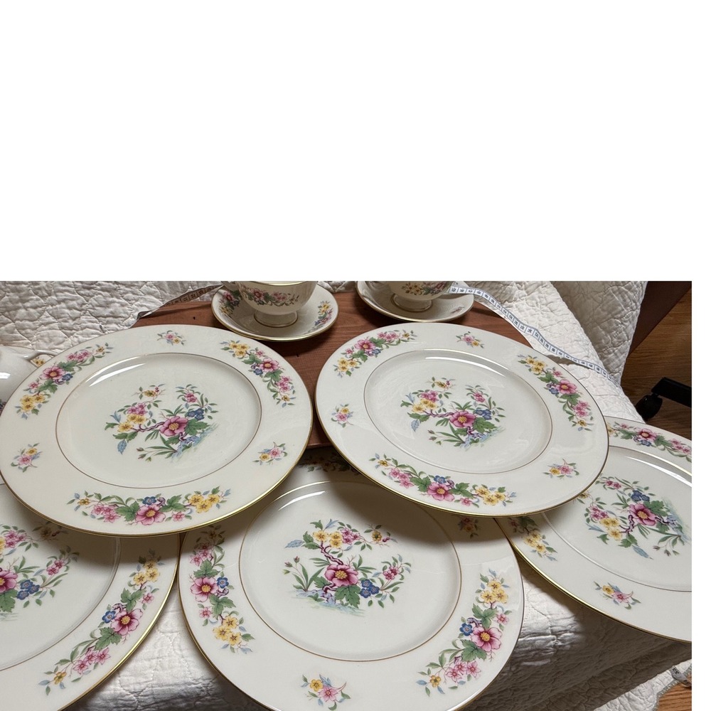 Lenox Avon Dinner Plates Set of 5 Floral Ivory‎ Fine China Gold Trim Made in USA